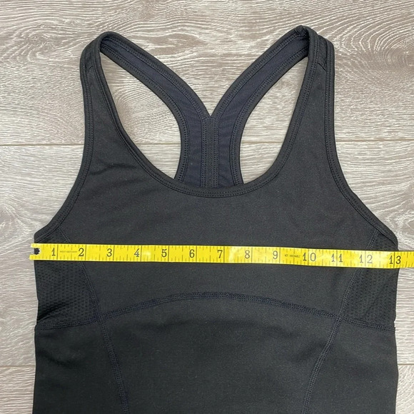 Champion Performance Black Racerback Tank Built In Bra Back Keyhole Opening S - Picture 4 of 13